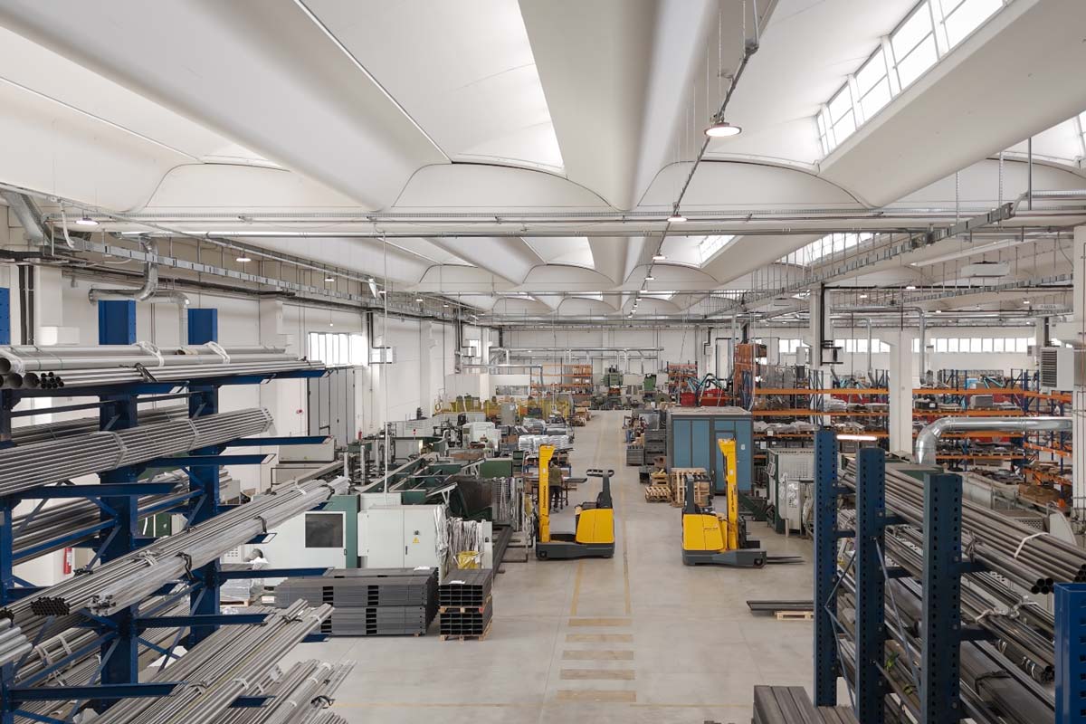 Magazzino dell'azienda industriale Larinox